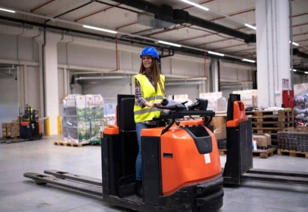 CACES R489 catégorie 1A — transpalette à conducteur porté