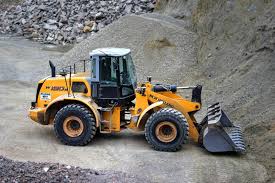 CACES R482 catégorie C1 — engins de chargement à déplacement alternatif (chargeuses, chargeuses-pelleteuses)